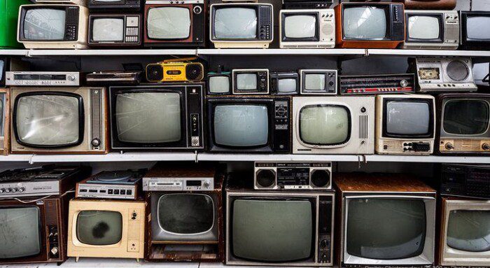 Куда сдать старую бытовую технику и телевизор за деньги?